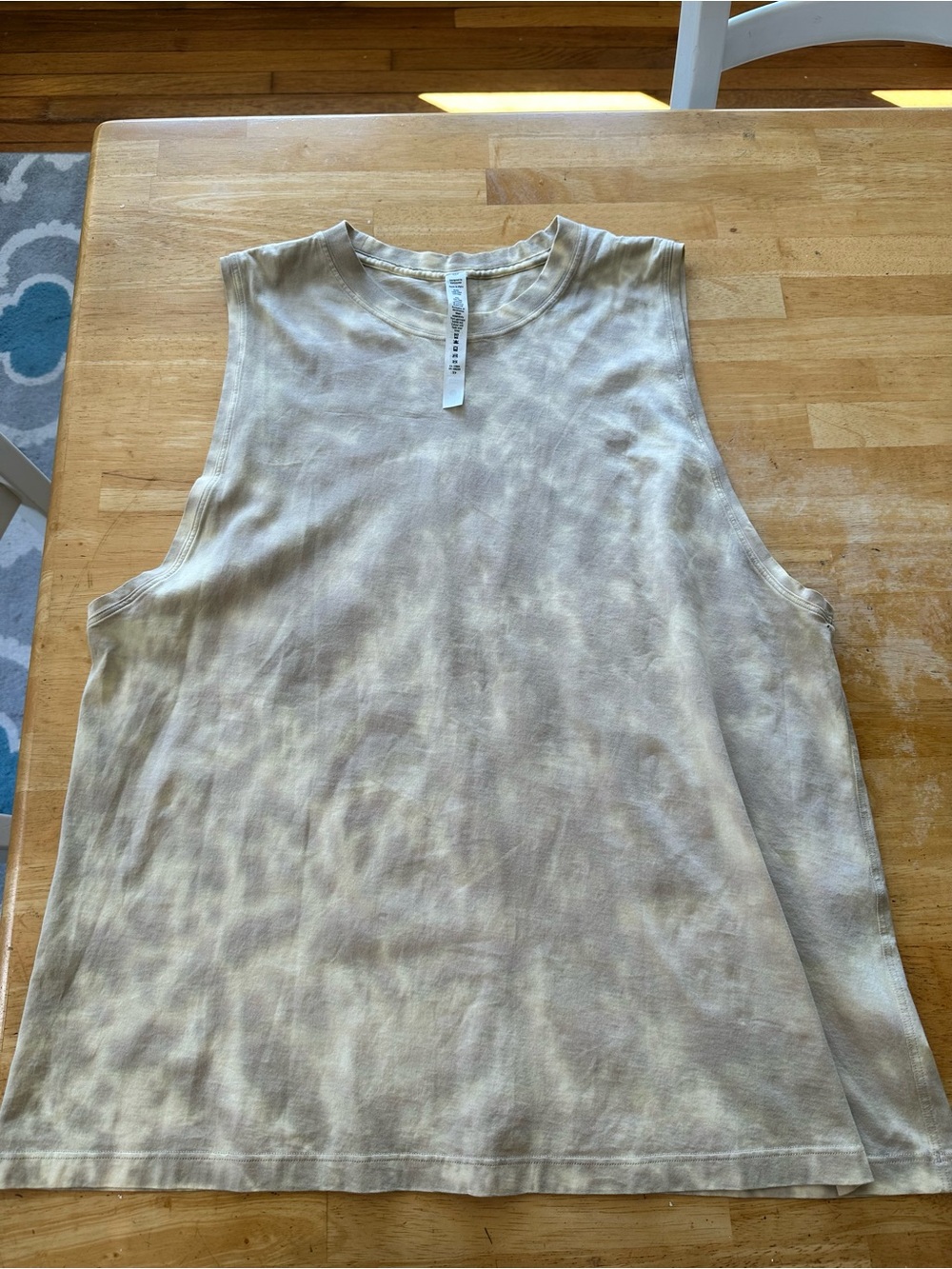 Lululemon tank top size 10